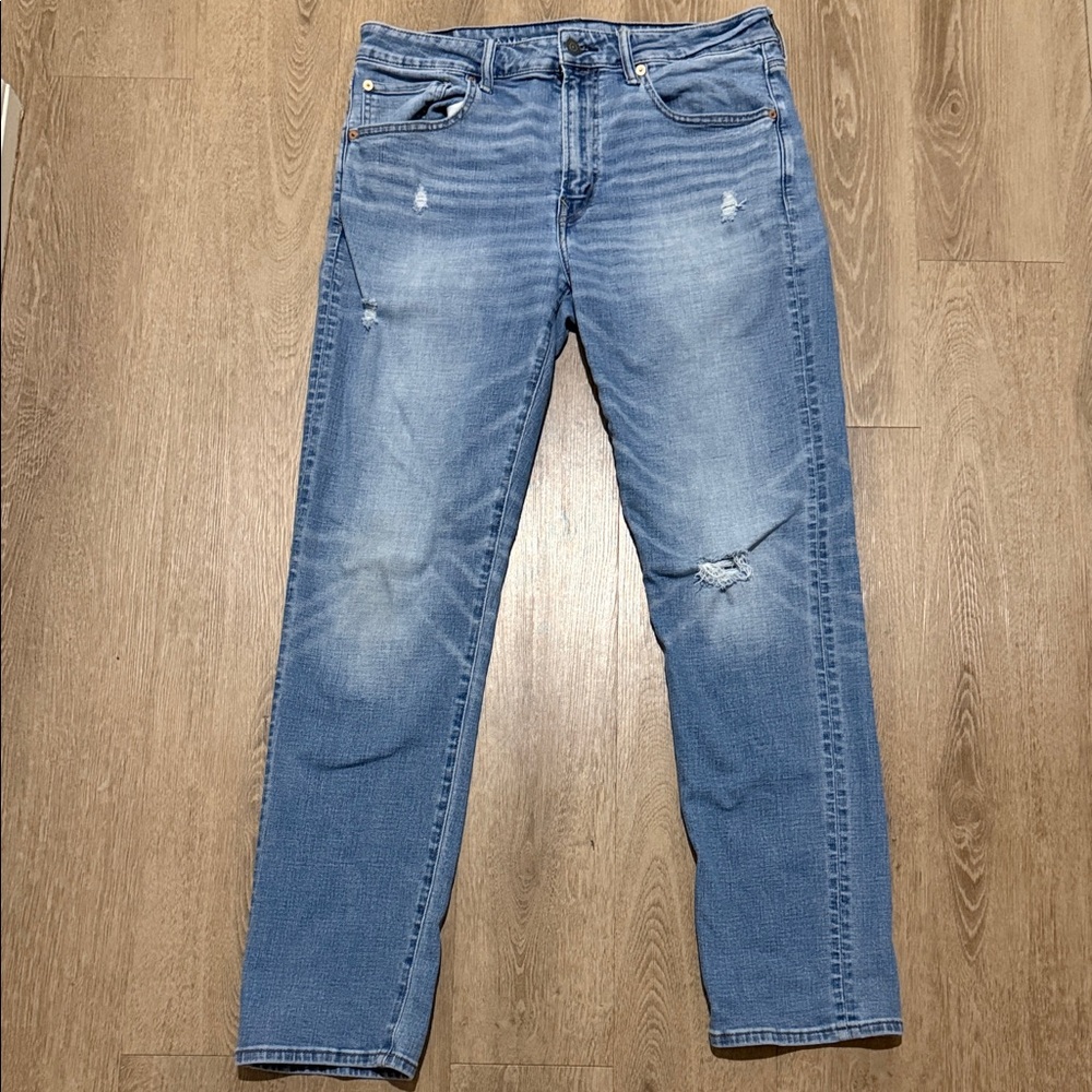 American Eagle Men’s AirFlex+ Athletic Straight Distressed Jeans (34x34)